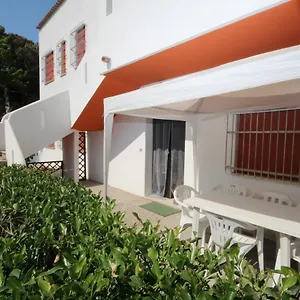 Debby 01 Casa vacanze